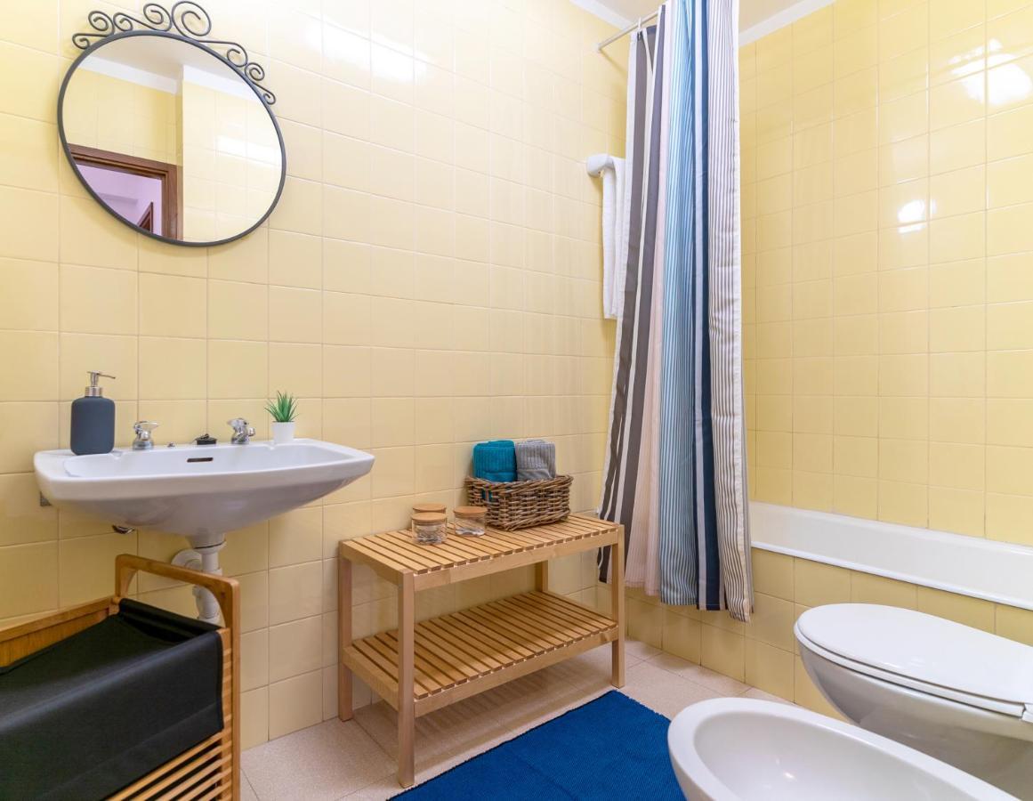 Cozy 3 Room Apartment In Penafiel Centre Exteriör bild