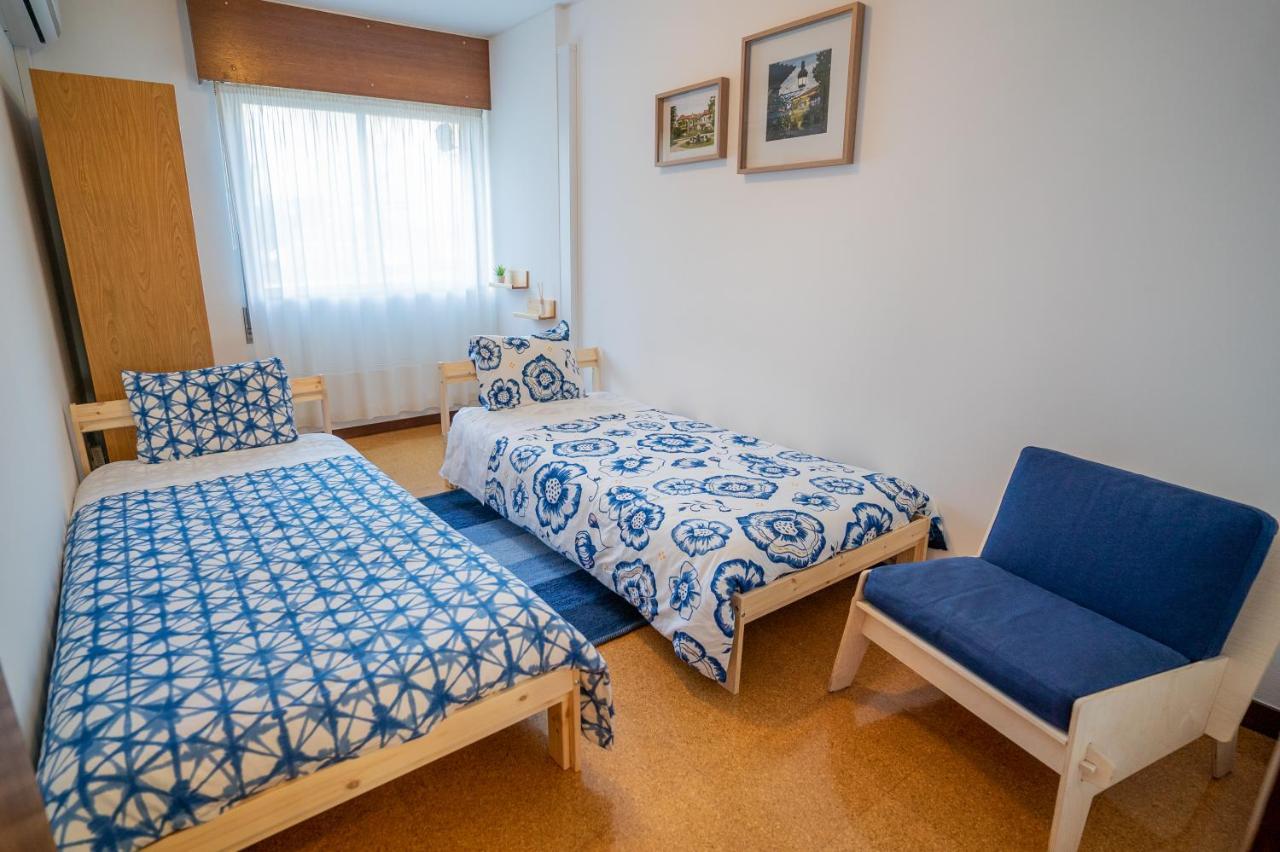 Cozy 3 Room Apartment In Penafiel Centre Exteriör bild